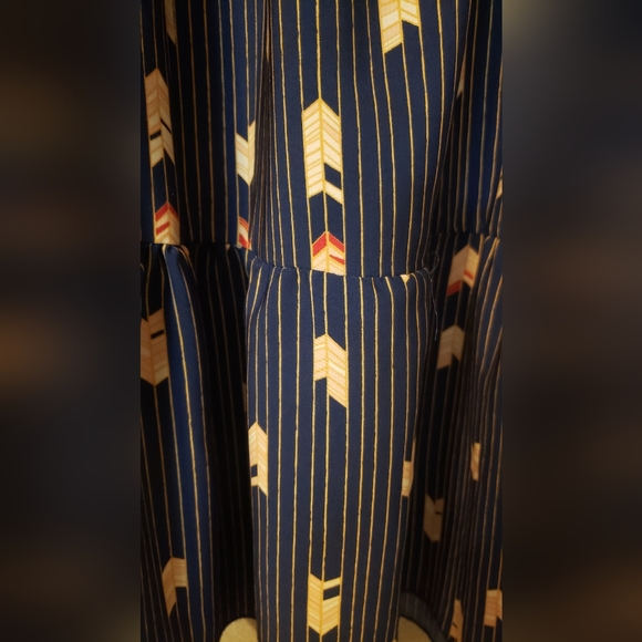 100. Dark blue with pink dress - Picture 4 of 4